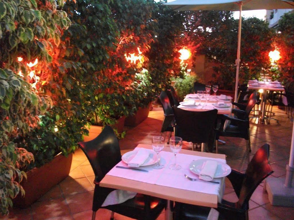 Hotel Dona Matilde Estepona Zewnętrze zdjęcie
